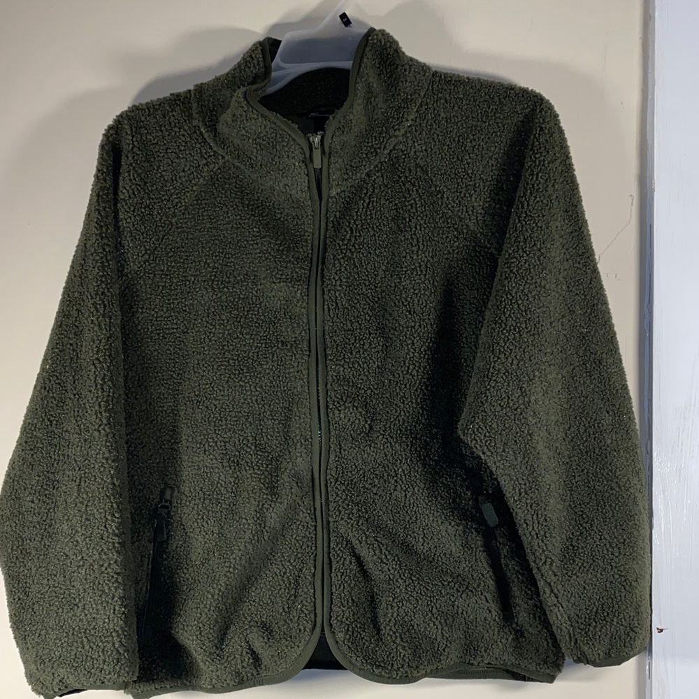 Women's Sherpa Cropped Jacket in Olive Green - Picture 2 of 7